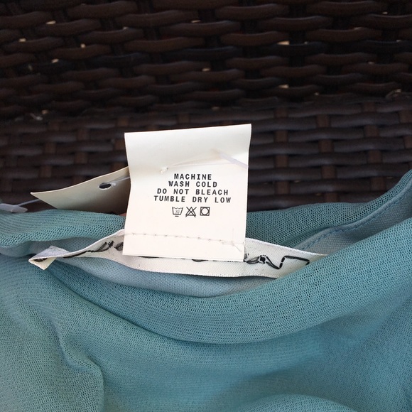 Max Studio wasabi green camisole tank M - Picture 4 of 4